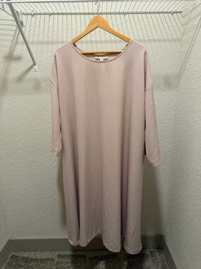 Relaxed Midi Dress in Pale Mauve
